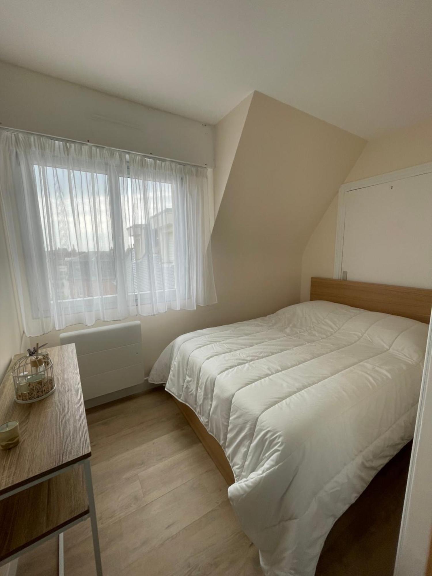 Appartement Bord De Mer Houlgate Kültér fotó